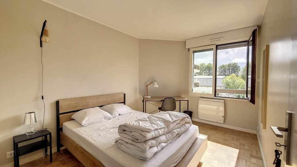 Location Appartement 1 Chambre dispo dans une coloc meublée de 3 pièces Saint-maurice