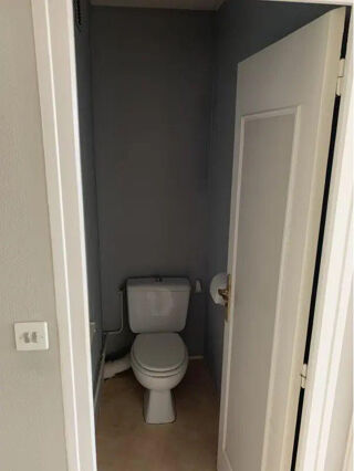  Appartement à louer 4 pièces 68 m²