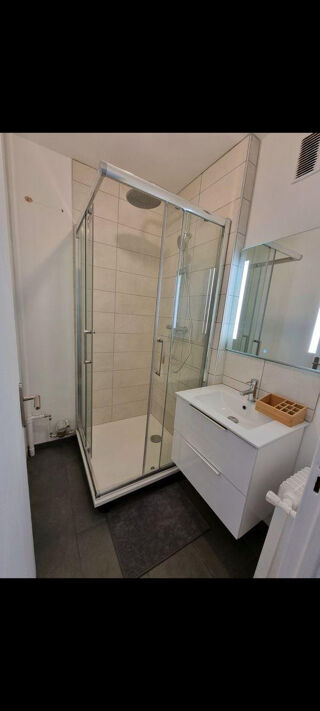  Appartement à louer 1 pièce 78 m²