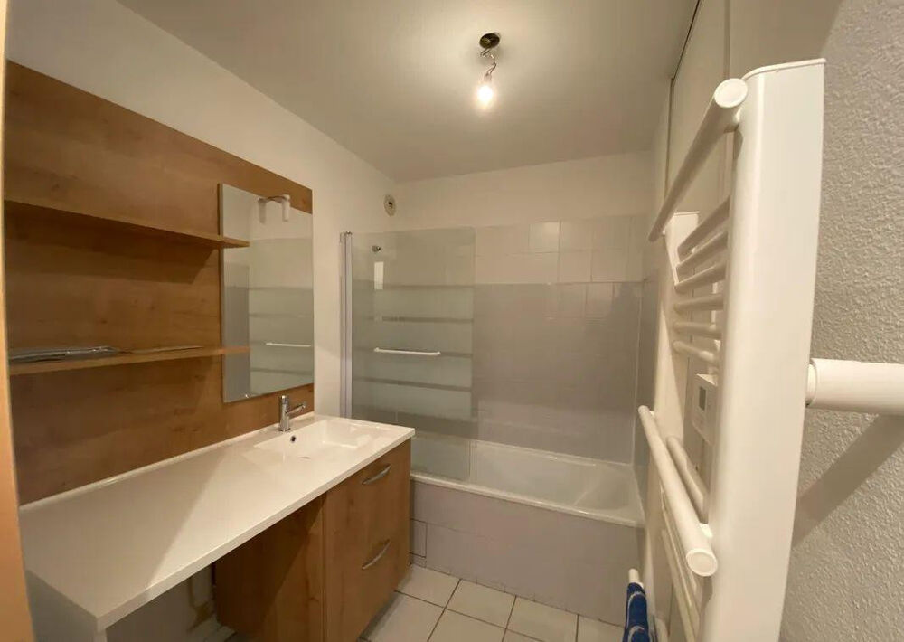 Location Appartement Très bel appart 3P 75 m2 890 euros à Toulouse Toulouse
