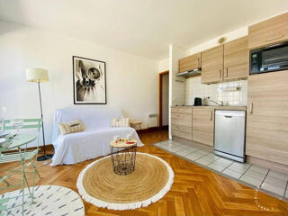  Appartement à louer 2 pièces 32 m²
