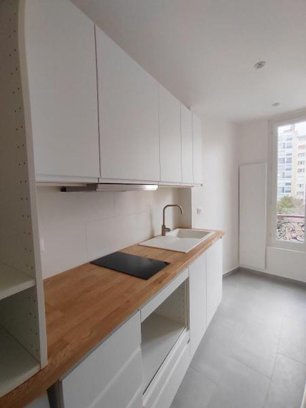 Location Appartement Studio à louer Paris 20ème Paris 20