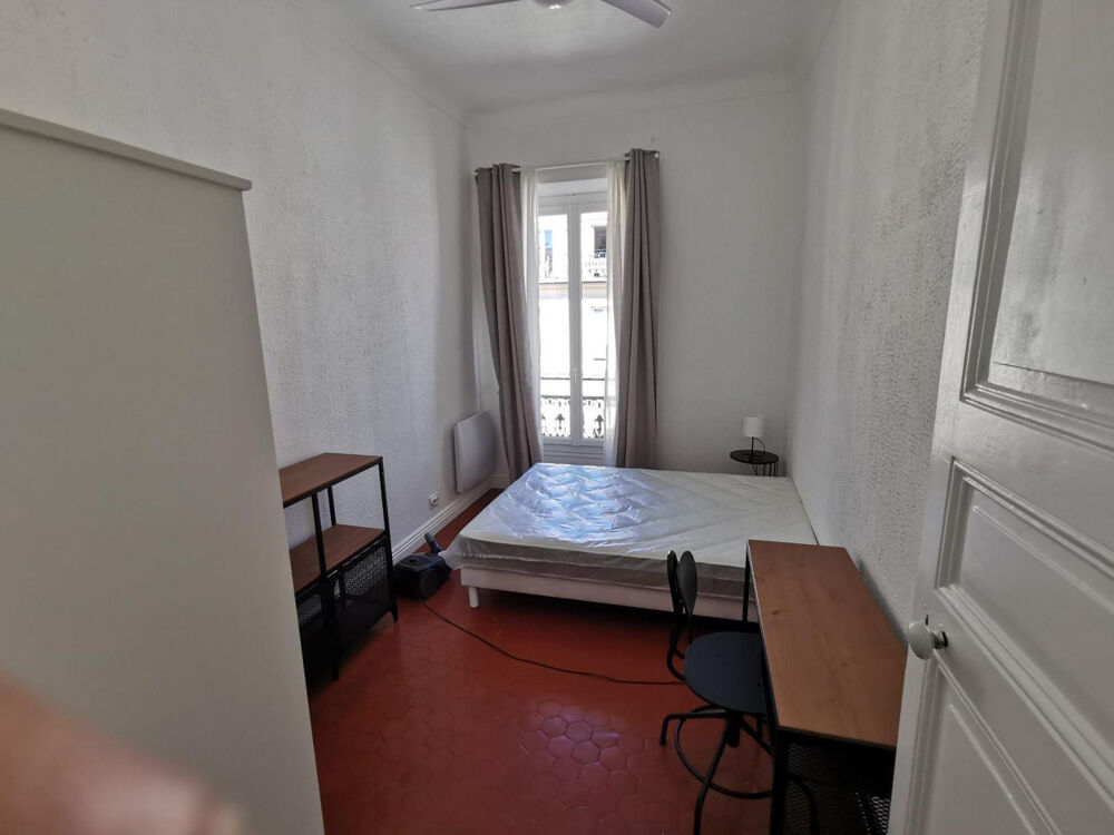 Location Appartement Trois pièces hyper centre Nice