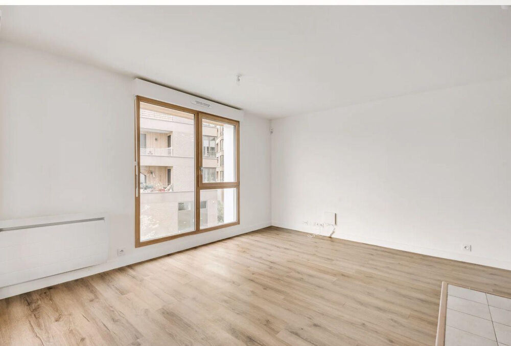 Location Appartement Très bel appartement de 60M2 avec cuisine équipée Pantin