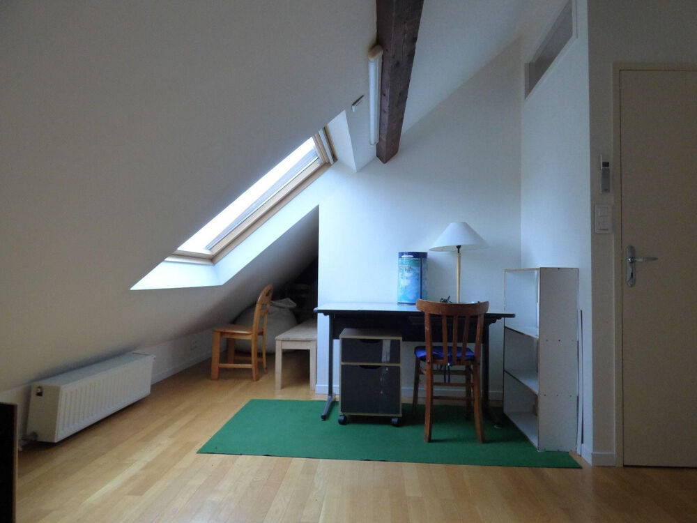 Location Appartement Loue à étudiants grande chambre meublée sur 69160 Tassin-la-demi-lune
