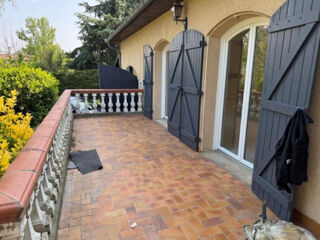  Maison à louer 5 pièces 150 m²