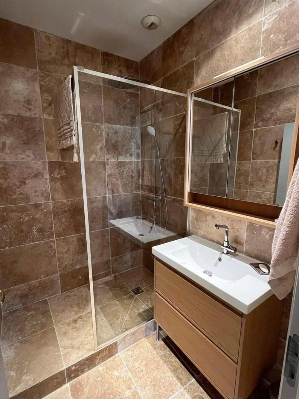 Location Appartement Chambre dispo dans colocation T3 75m² Mulhouse