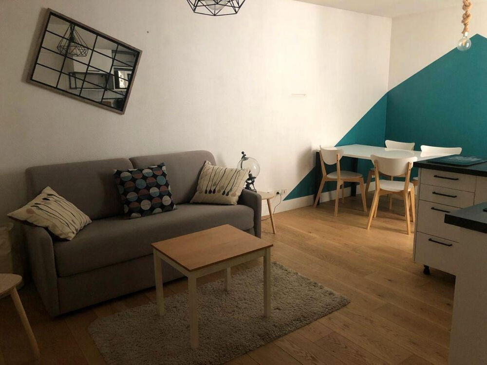 Location Appartement Studio meublé 25m2, plein centre ville Nantes