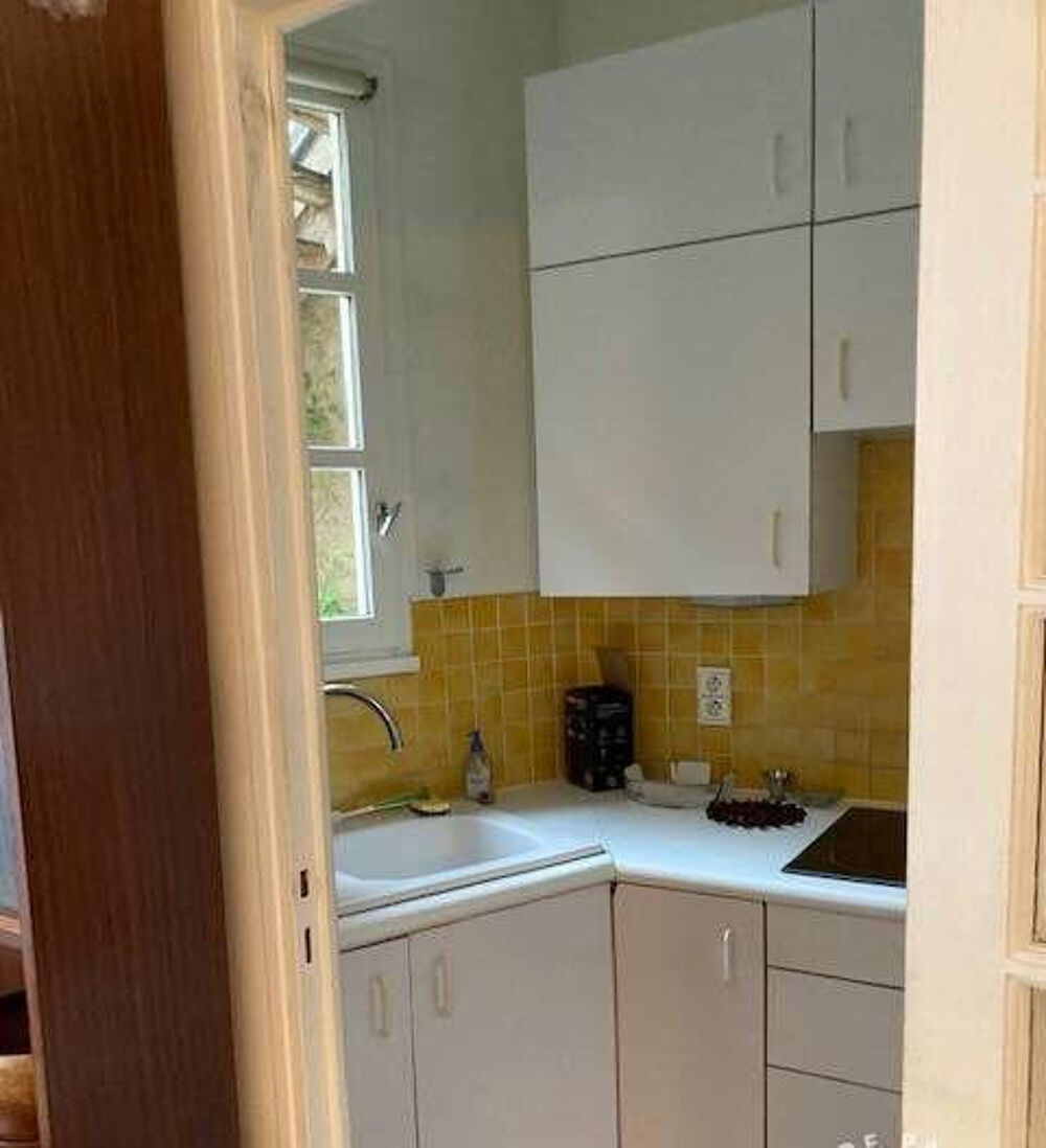 Location Appartement Beau studio meublé 36m² donnant sur jardin Paris 13