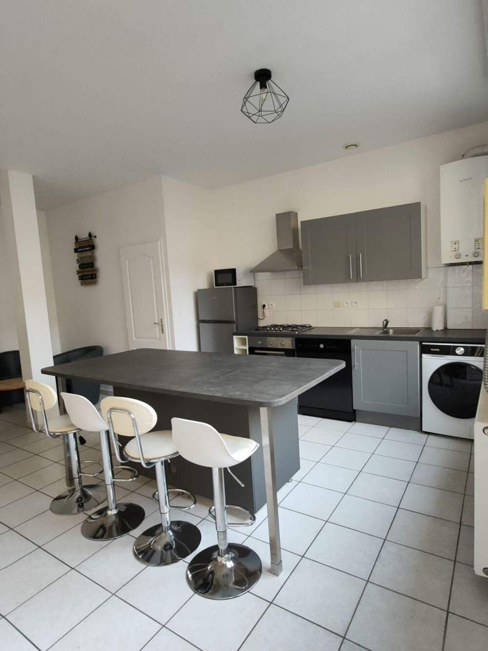 Location Appartement Duplex dans résidence de 5 logements Lyon 8