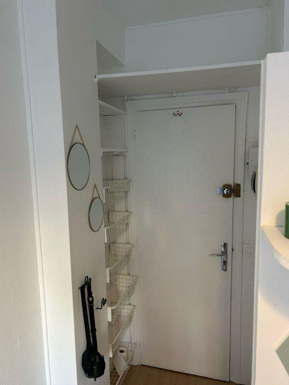 Location Appartement Charmant studio refait à neuf Paris 12