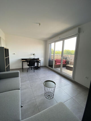  Appartement à louer 3 pièces 48 m²