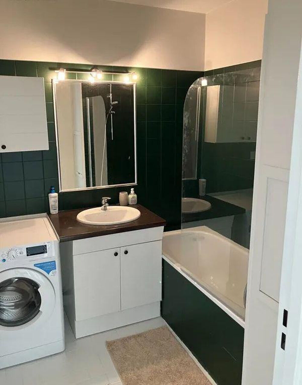 Location Appartement Beau 2P 50m² sur cour intérieure arborée et calme Nantes