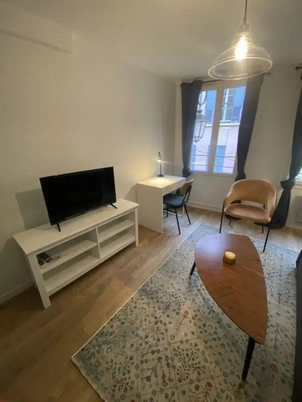 Location Appartement Appartement cosy, décoré avec soin Mantes-la-jolie