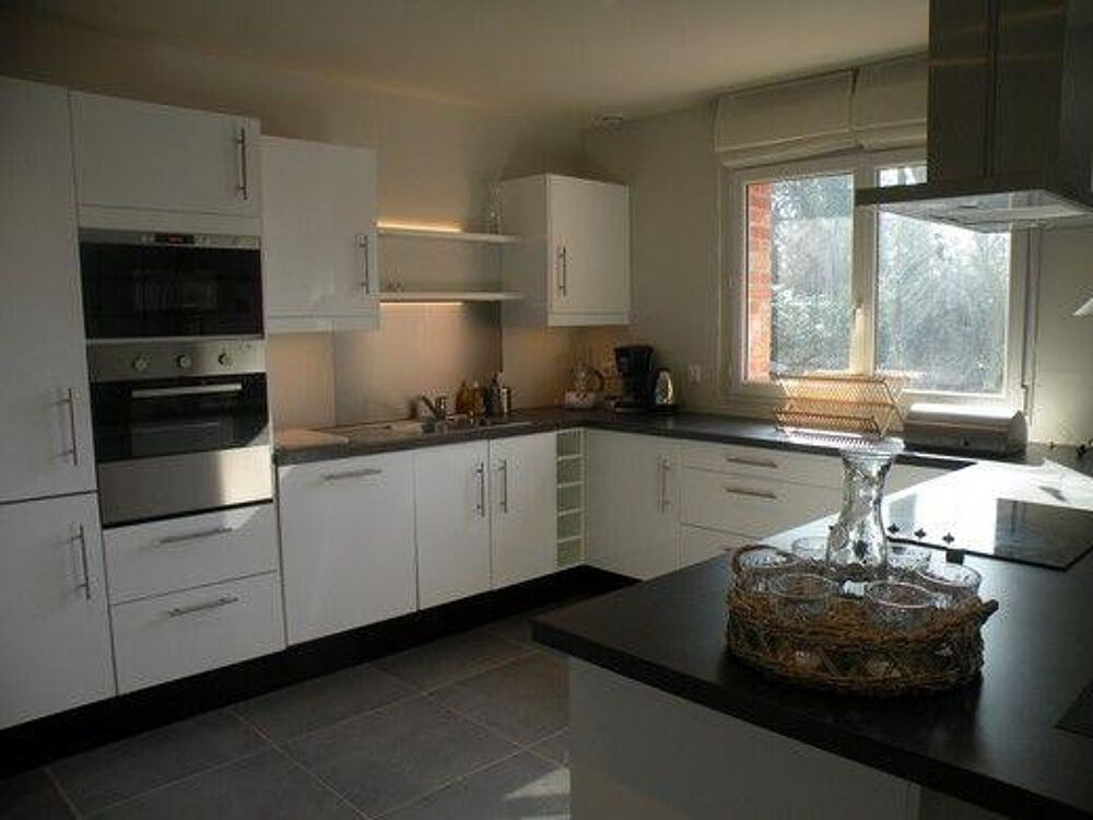 Location Maison Maison meublée proche de Lille à Sainghin en Melan Sainghin-en-mélantois