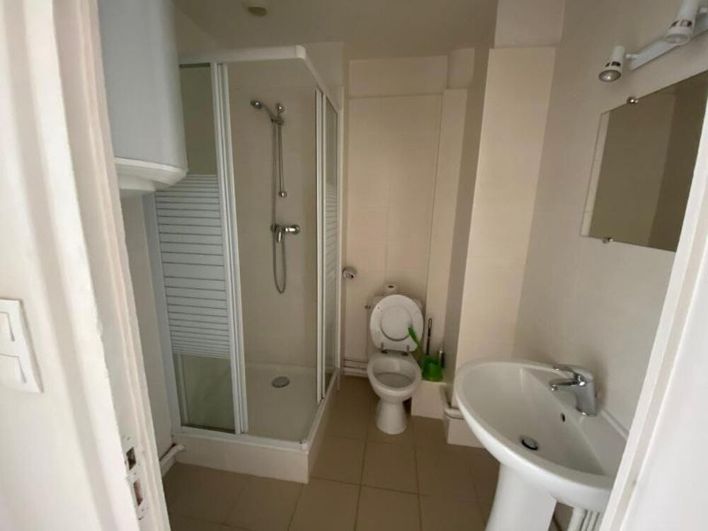 Location Appartement Location appartement 2/3 pièces à St Maur Saint-maur-des-fossés