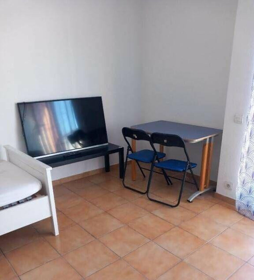 Location Appartement Beau studio 28 m² Marseille 5E à la Timone Marseille 5
