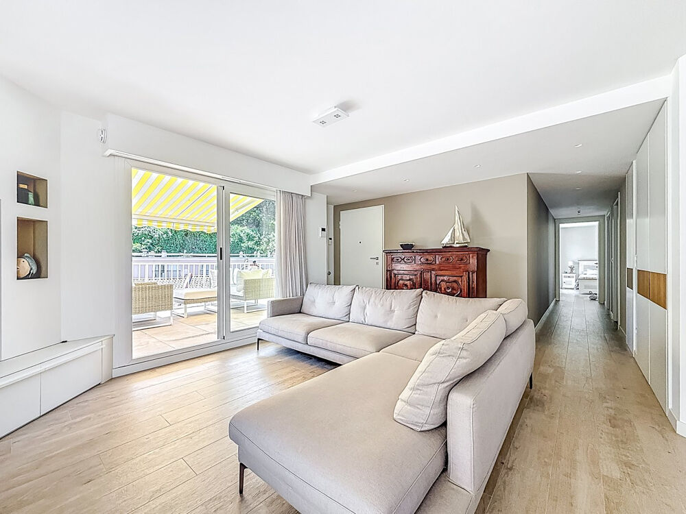 � vendre  Appartement Roquebrune-Cap-Martin (06190)