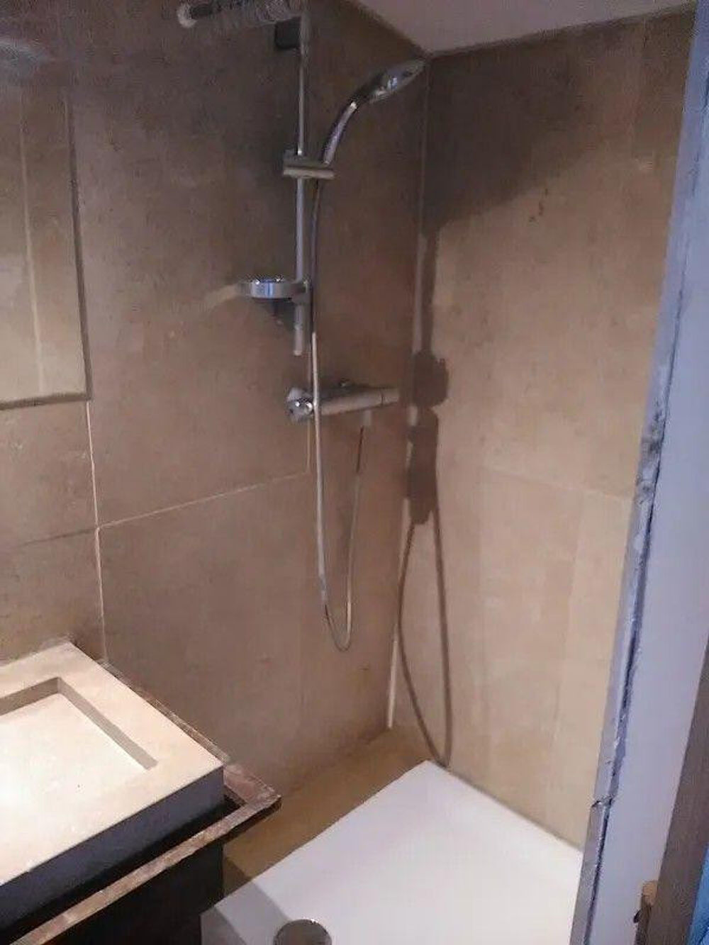 Location Appartement Beau T3 meublé 72m² terrasse proche Doua Villeurbanne