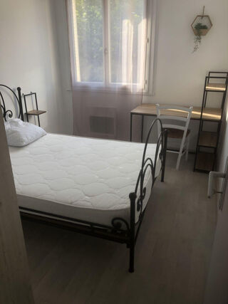  Appartement à louer 3 pièces 65 m²