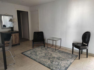  Appartement à louer 1 pièce 14 m²