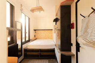  Appartement à louer 5 pièces 300 m²
