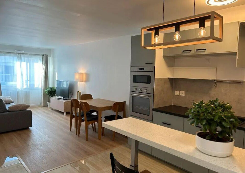 Location Appartement Beau 2P meublé design 44m² Oberkampf pour 6 mois Paris 11