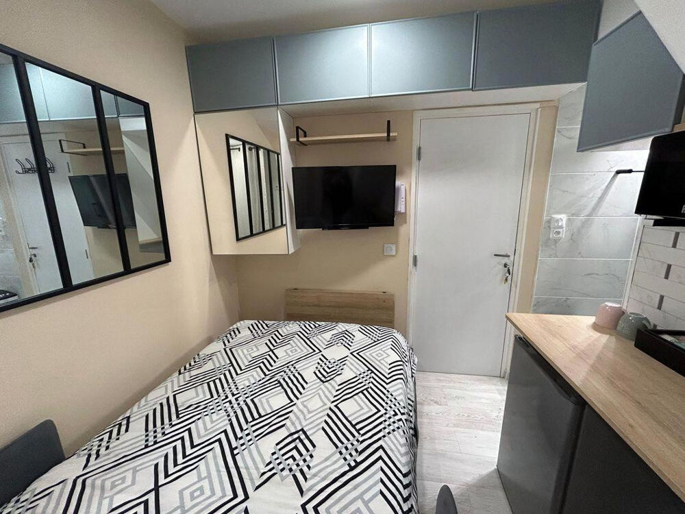 Location Appartement Studette à louer – Paris 15e (Métro Convention) Paris 15