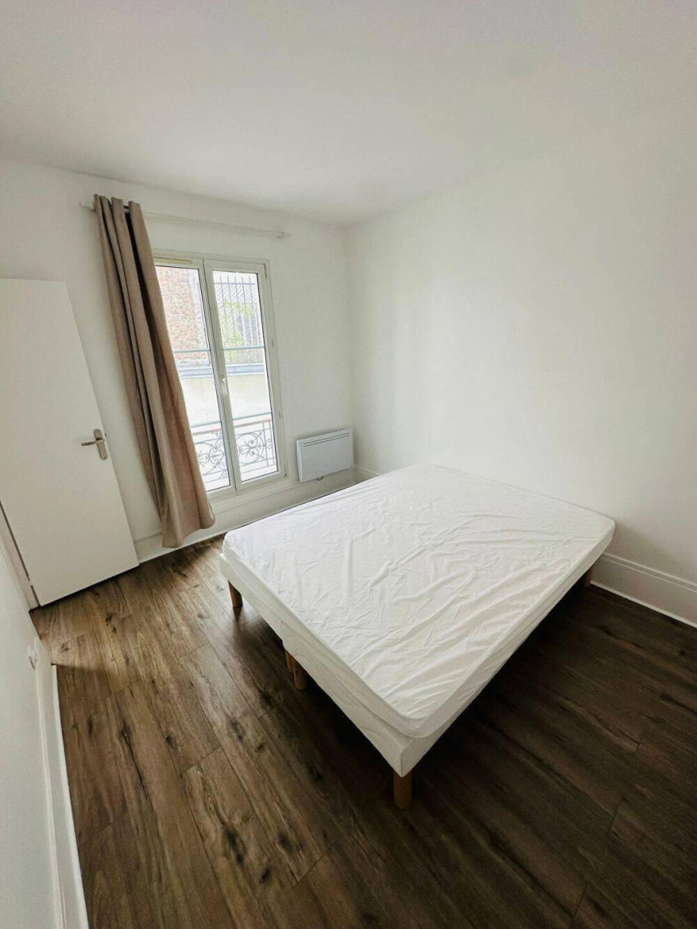Location Appartement Beau 2P meublé - 45m2 - 2p - Paris 18 Paris 18