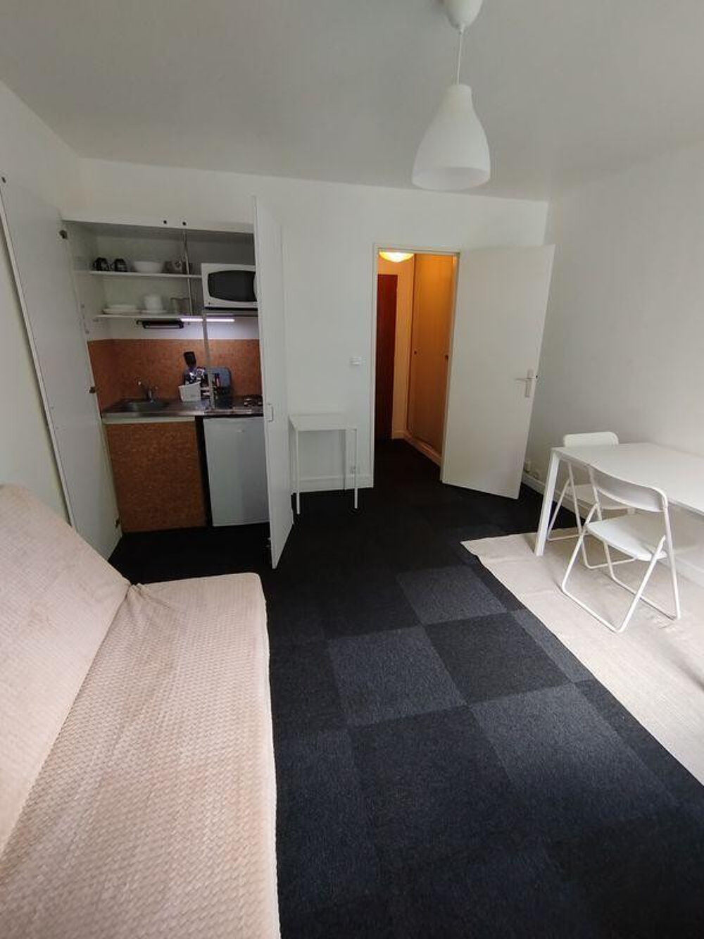 Location Appartement STUDIO meublé PARC DELPECH Amiens