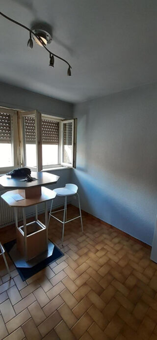  Appartement � louer 2 pi�ces 58 m�