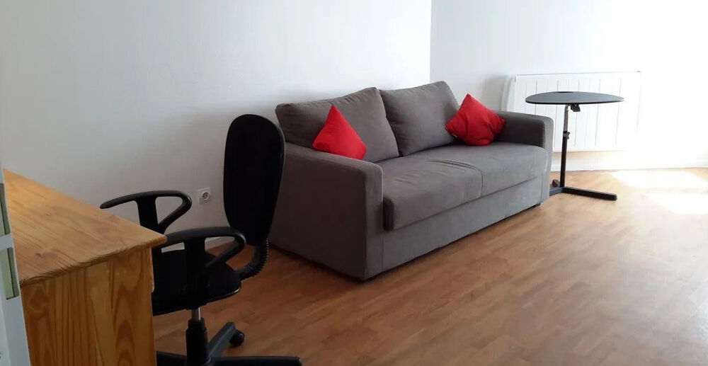 Location Appartement Beau studio 33m² meublé avec terrasse Angers