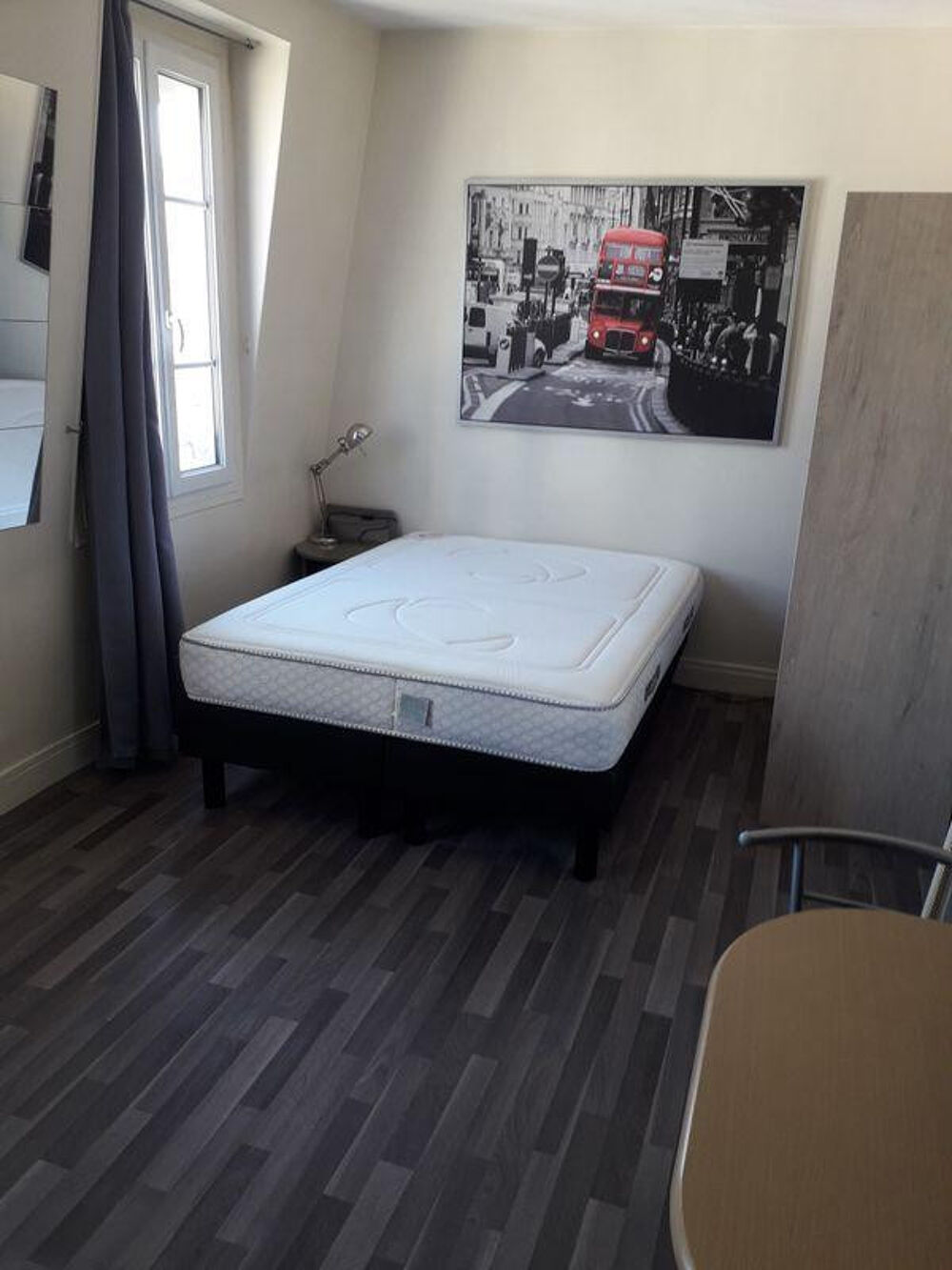 Location Appartement Studio meublé 25mc 31 rue Giala 75015 Paris 15
