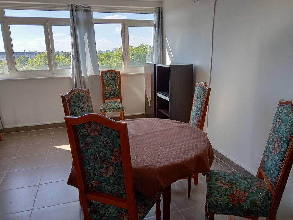 Location Appartement Chambre dans une colocation 61 m² Saint-Denis Saint-denis