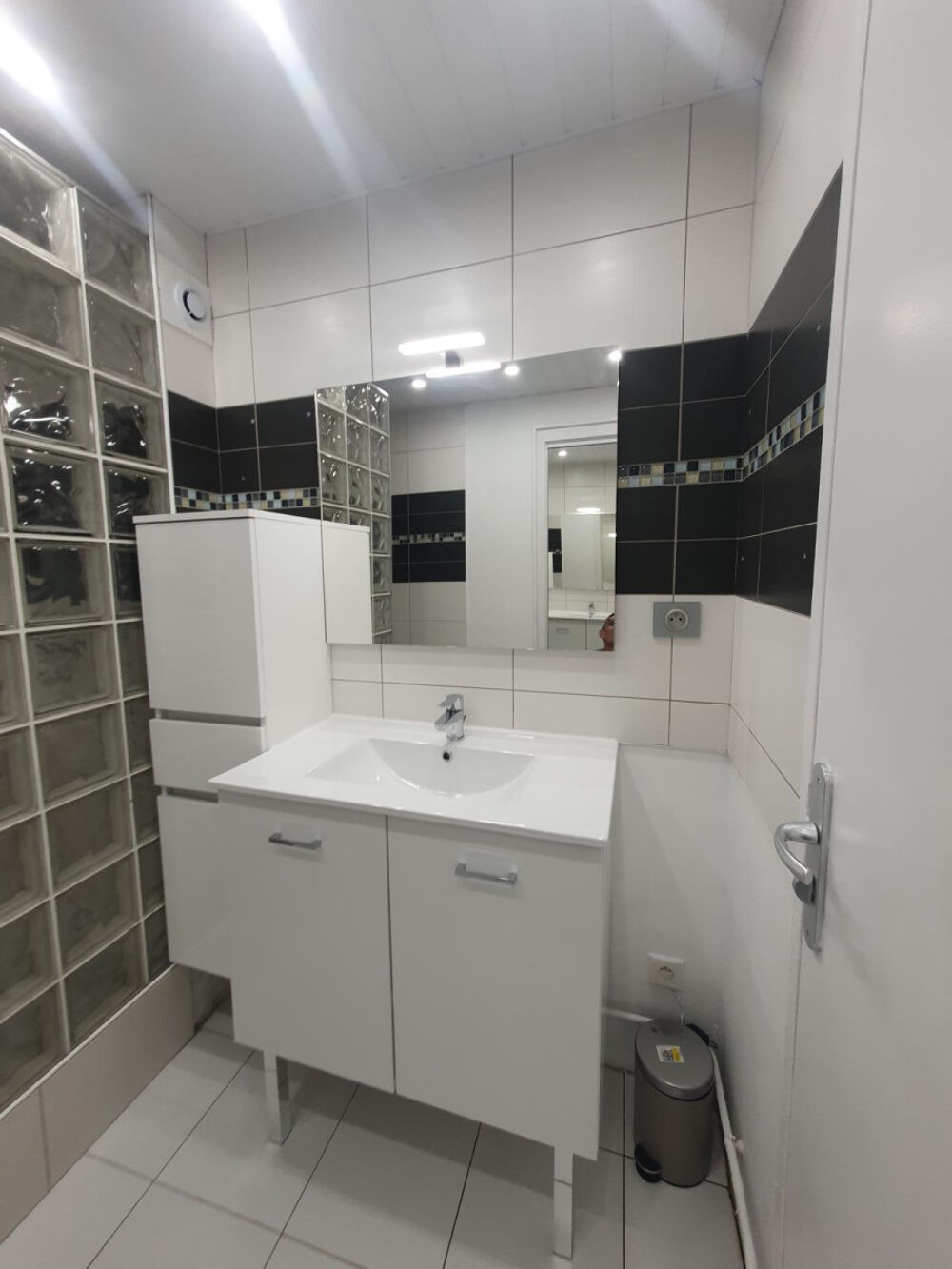 Location Appartement COLLOCATION MEUBLE RÉSIDENCE COMPOSTELLE, 01/05/26 Pessac