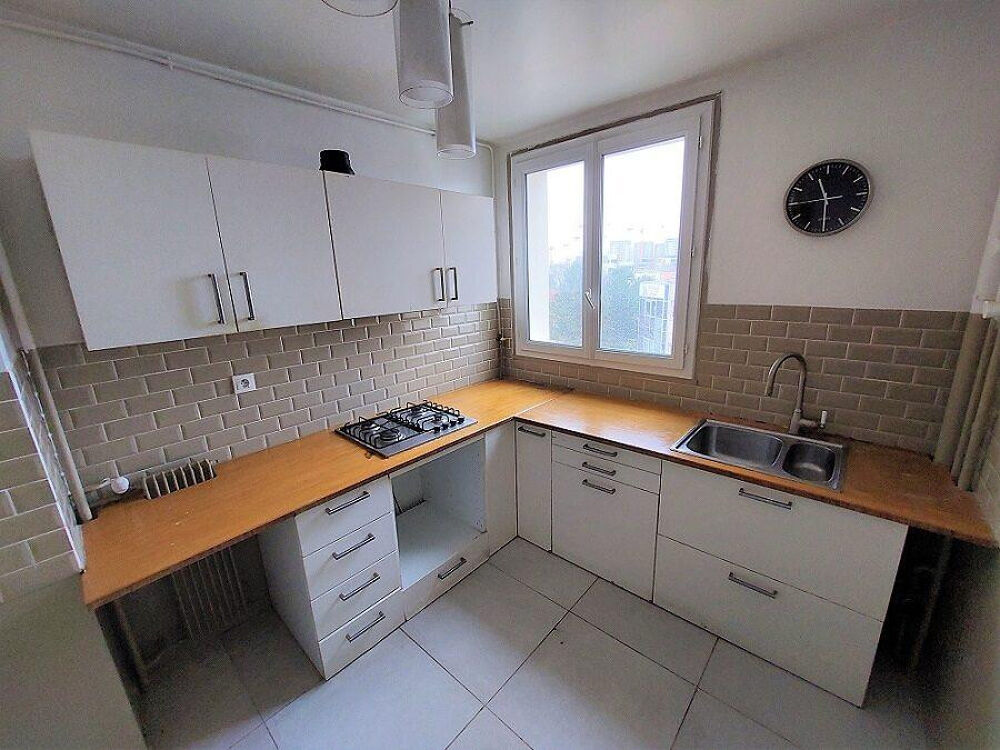 Location Appartement Appartement 2 pièces Nanterre balcon parking cave Nanterre