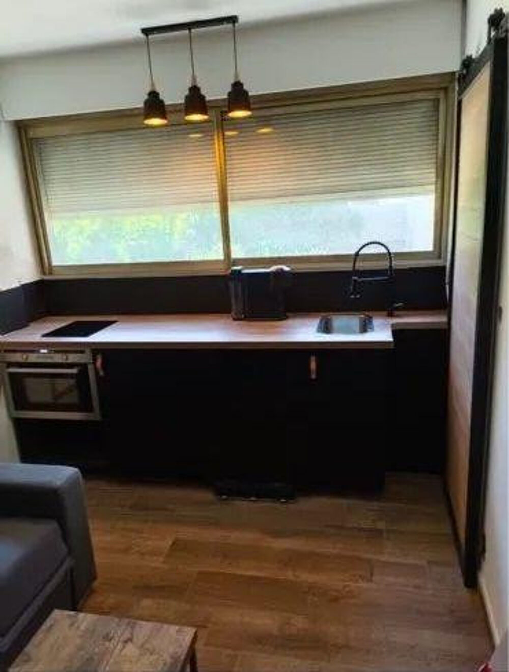 Location Appartement Beau studio meublé 15m² carré d'or de Marseille Marseille 8