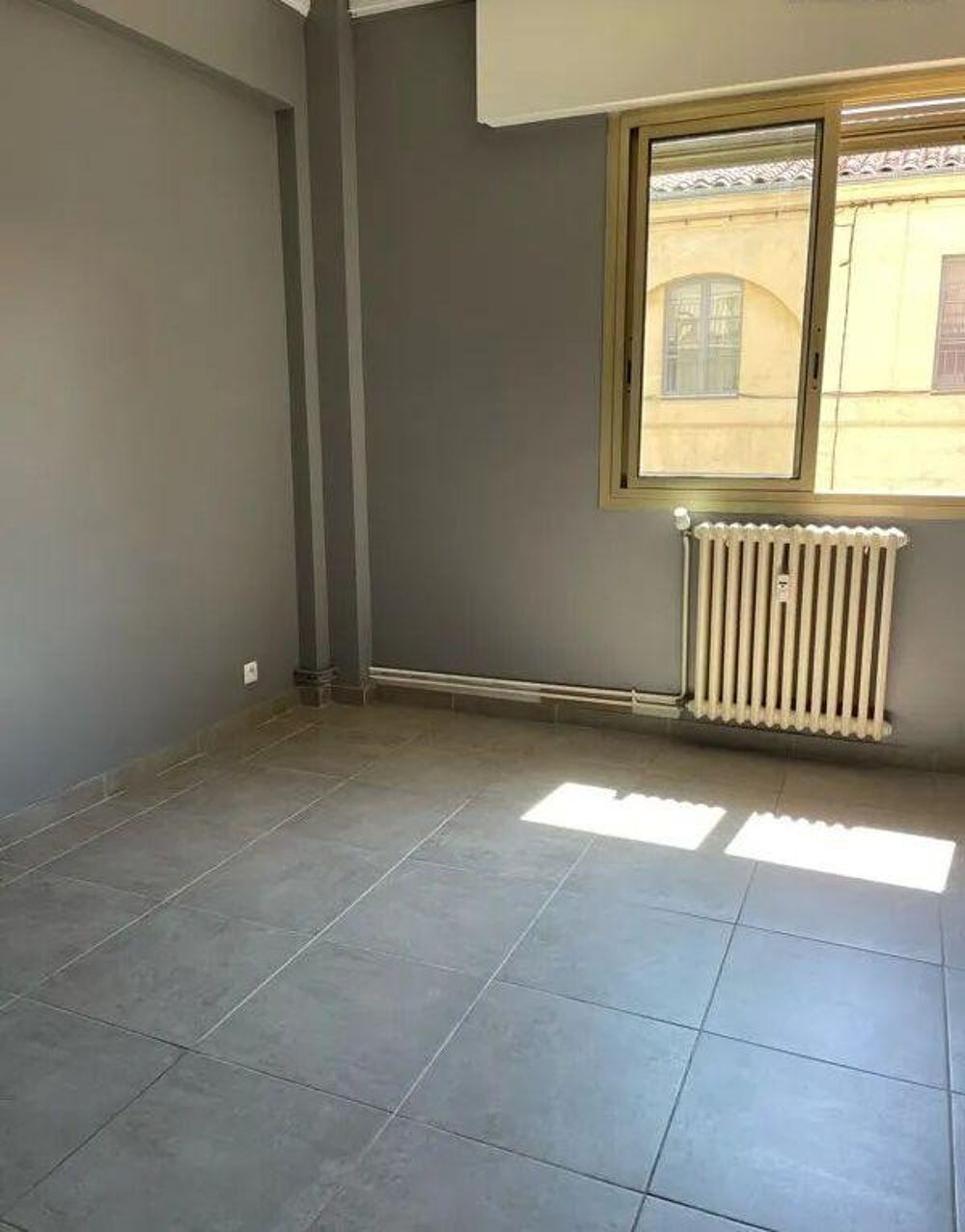 Location Appartement Grand F2 46m² entièrement rénové très lumineux Montpellier