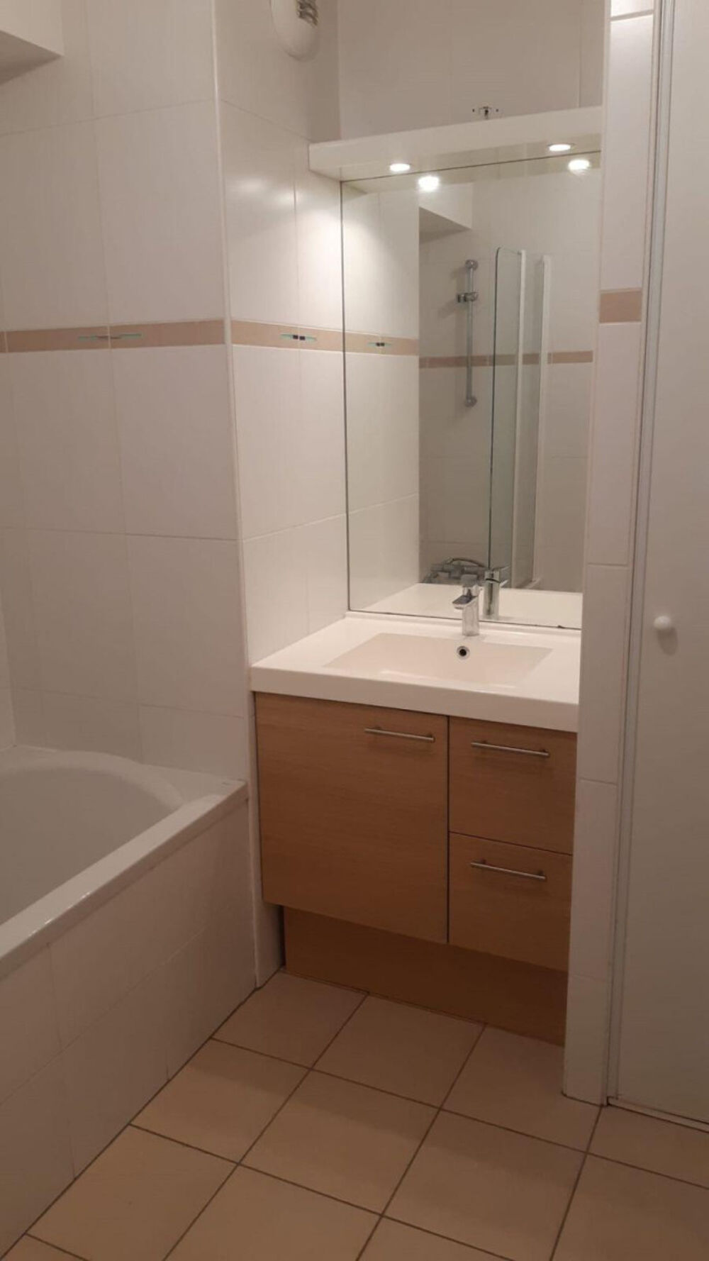 Location Appartement Beau 2P 43m² avec balcon proche du parc de Sceaux Châtenay-malabry