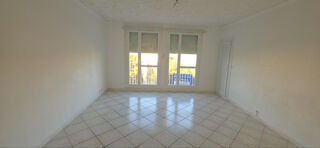  Appartement à louer 3 pièces 69 m²