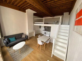  Appartement à louer 1 pièce 37 m²