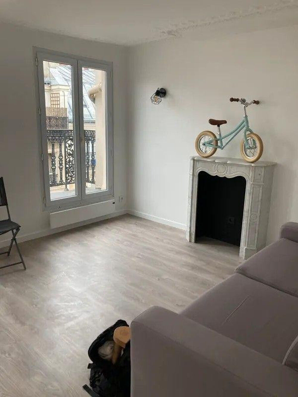 Location Appartement Superbe 2P meublé 35m² refait à neuf Trinité Paris 9