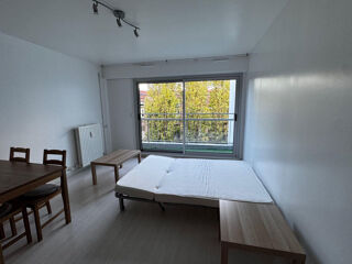  Appartement à louer 1 pièce 32 m²
