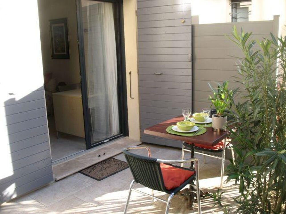 Location Appartement Studio coquet au calme avec terrasse Aix-en-provence