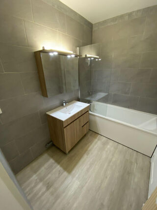  Appartement à louer 4 pièces 75 m² Fagnières