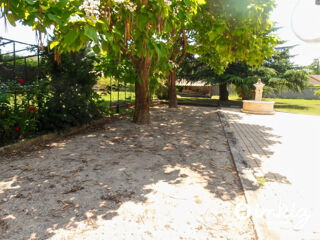  Maison � vendre 9 pi�ces 220 m�