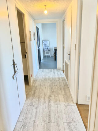  Appartement à louer 3 pièces 59 m²