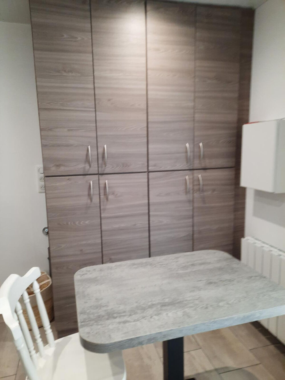 Location Appartement Studio meublé idéal étudiant ou personne seule Bron