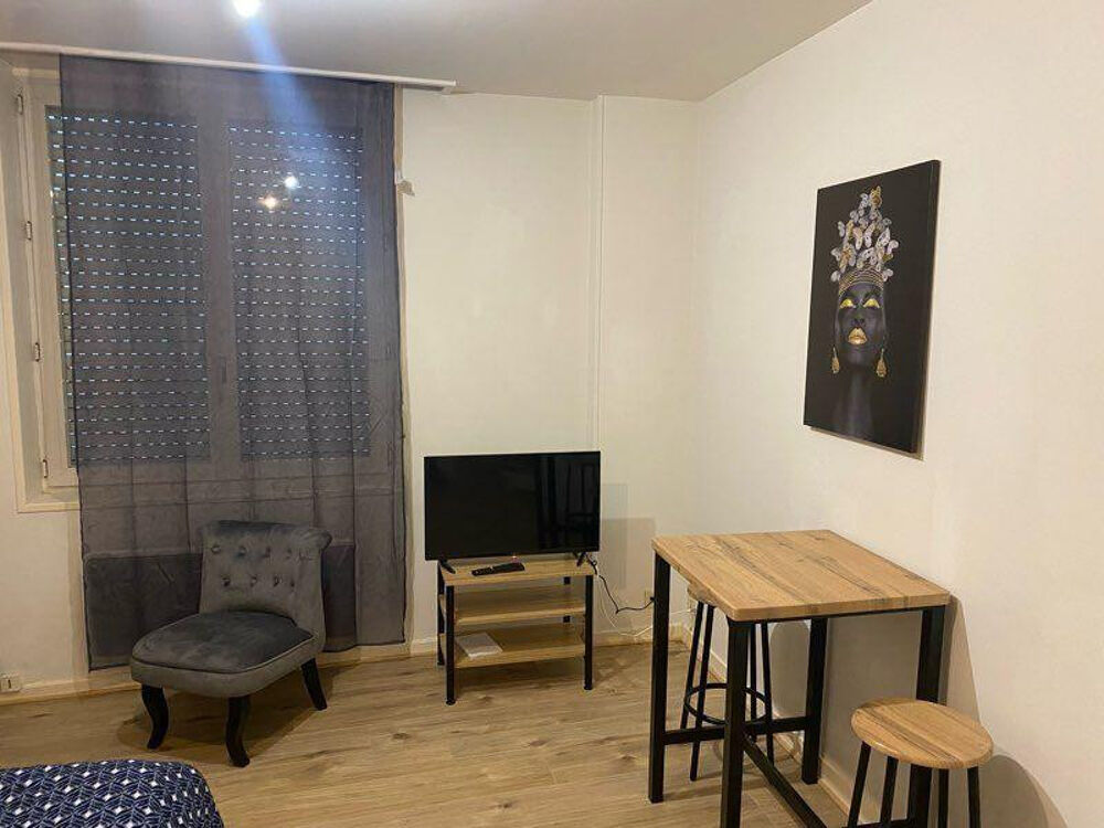 Location Appartement Studio  meublé 35m² Gare De Rouen Rouen