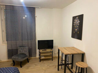  Appartement à louer 1 pièce 35 m²